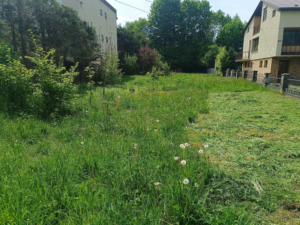 Predaj, pozemok na výstavbu rodinného domu