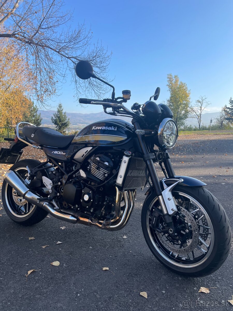 Kawasaki Z900RS