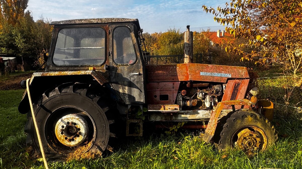 Traktor Fortschritt ZT303 PREDANE