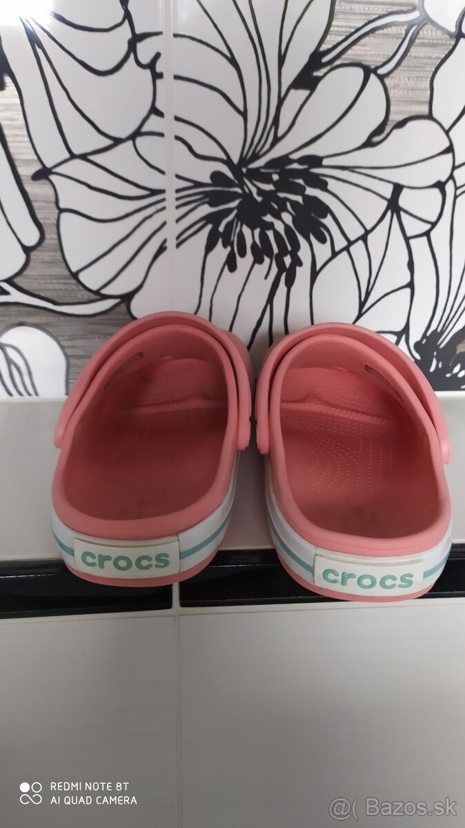 Crocs C11