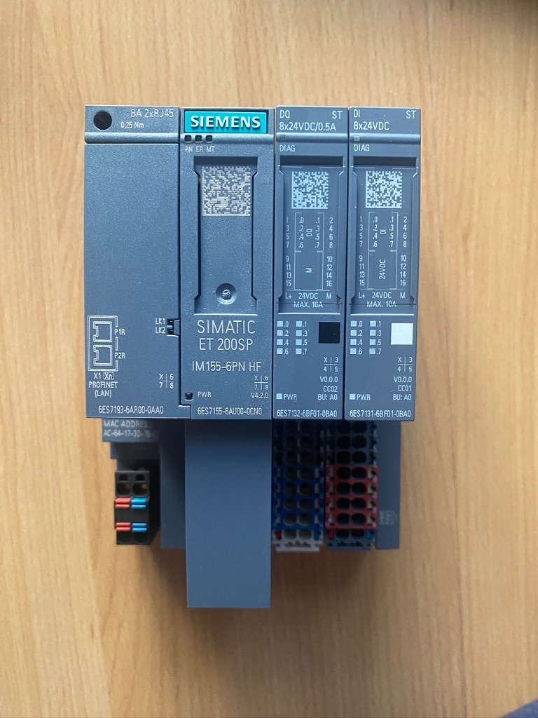 SIEMENS SIMATIC ET200SP IM155-6PN HF, DQ 8x24VDC, DI 8x24VDC