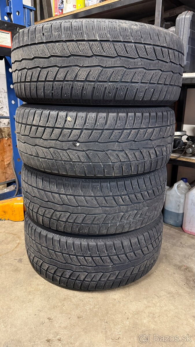 255/55 R18 zimné 4ks