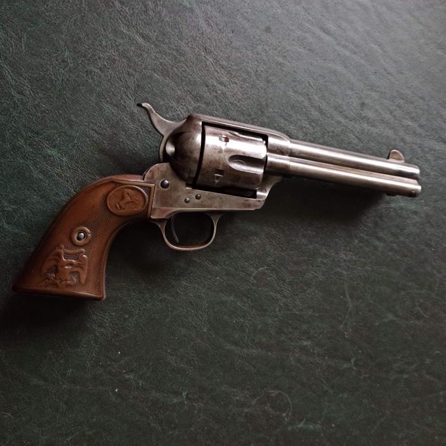 COLT SAA 1873 ráže 45LC krásný zachovalý stav