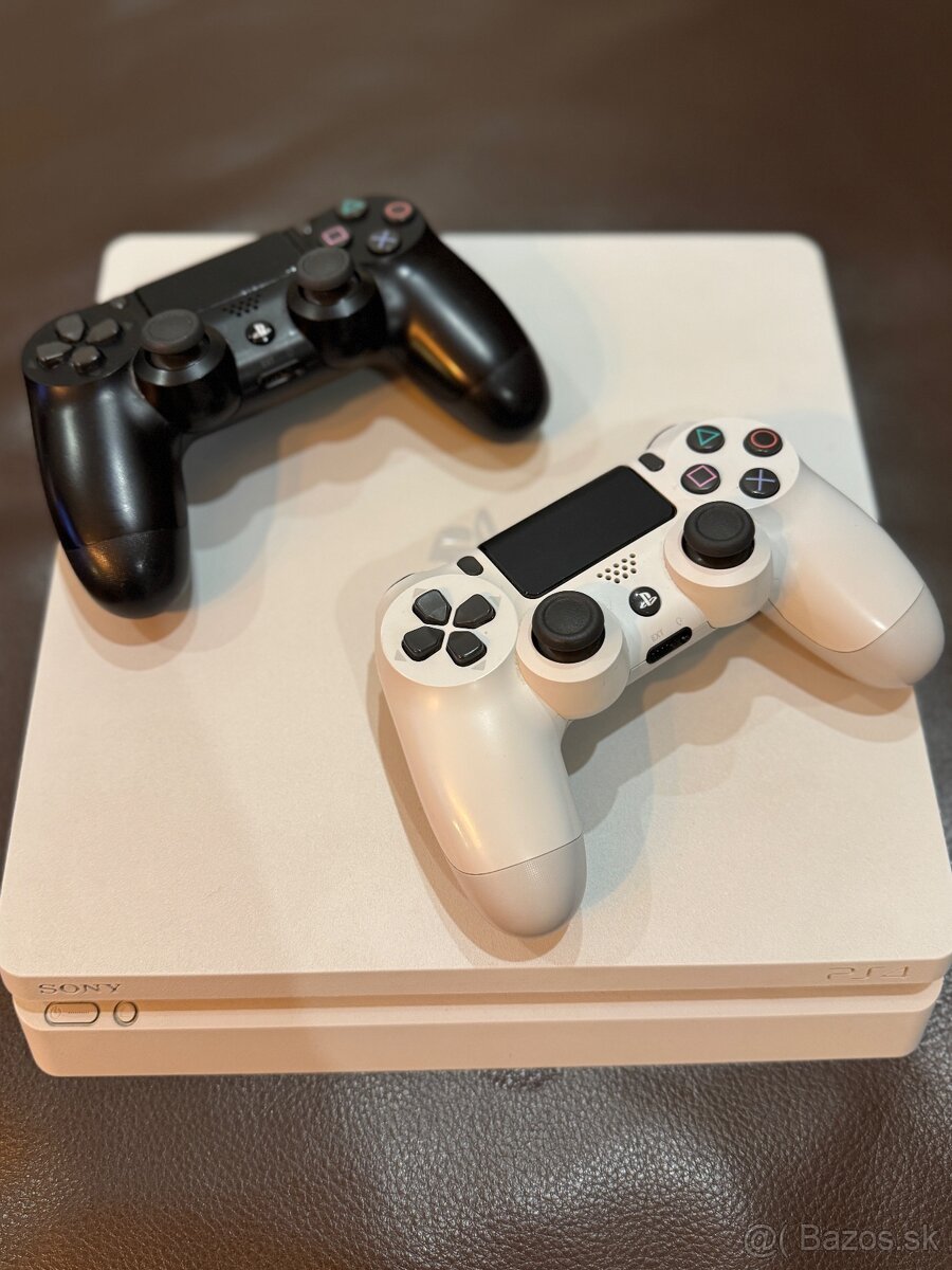 Playstation 4 Slim