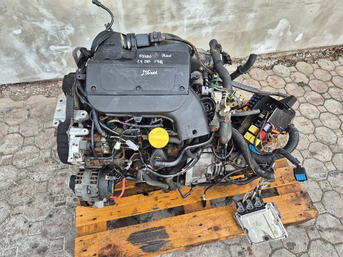 Motor Opel Vivaro 74kw F9Q