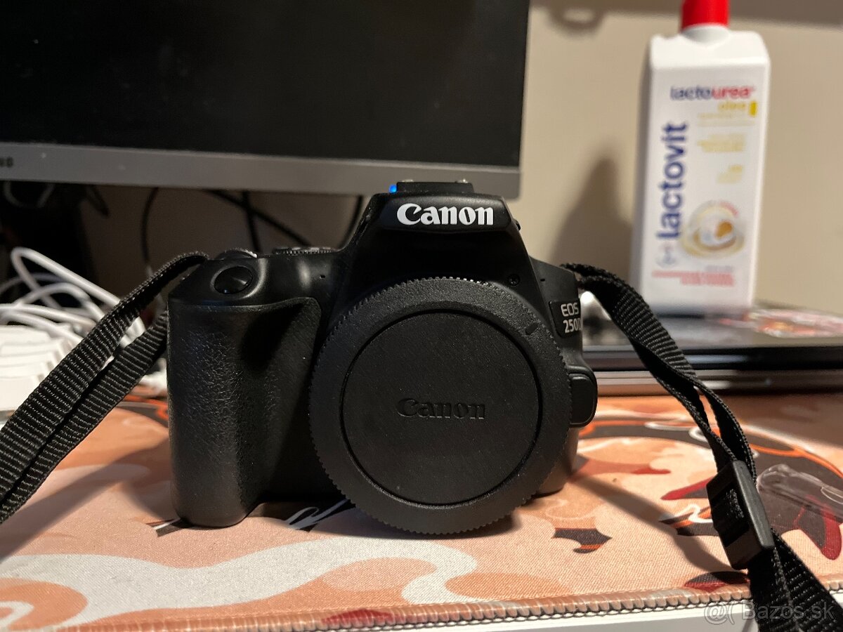 Canon 250D