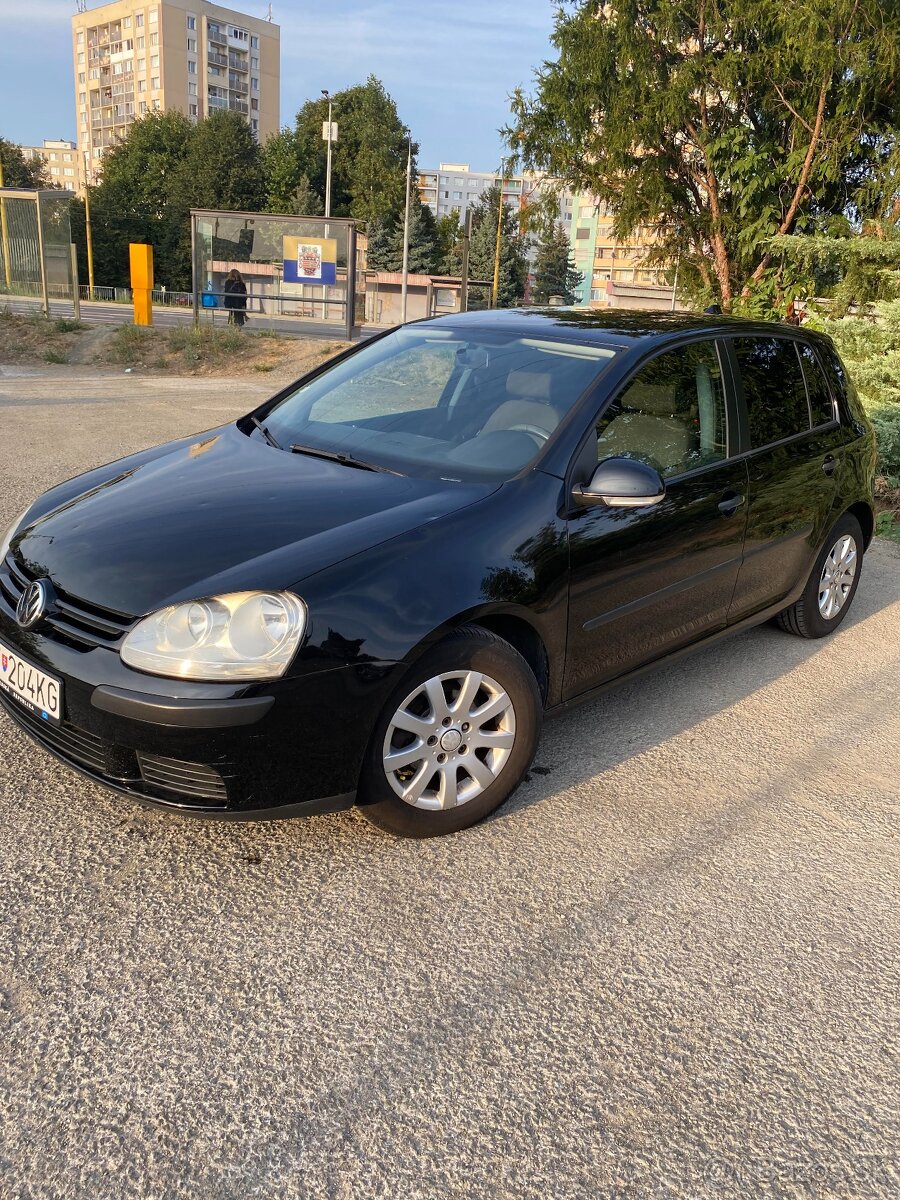 Volkswagen Golf 5 1.4i Trendline