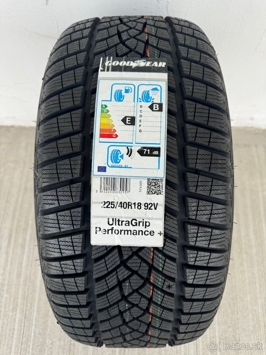 NOVÁ ZIMNÁ PNEU 225/40 R18 92V XL GOODYEAR ULTRA-GRIP PERF.+