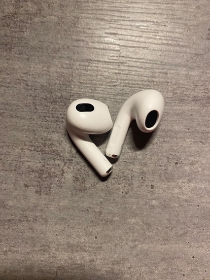 AirPods 3 generácia