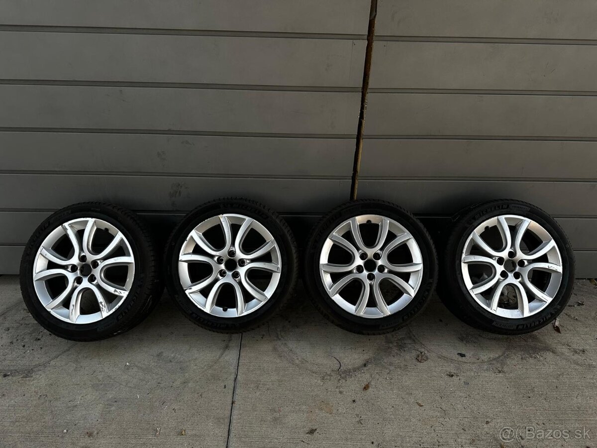 5x108 Peugeot ( 235/45 R18)