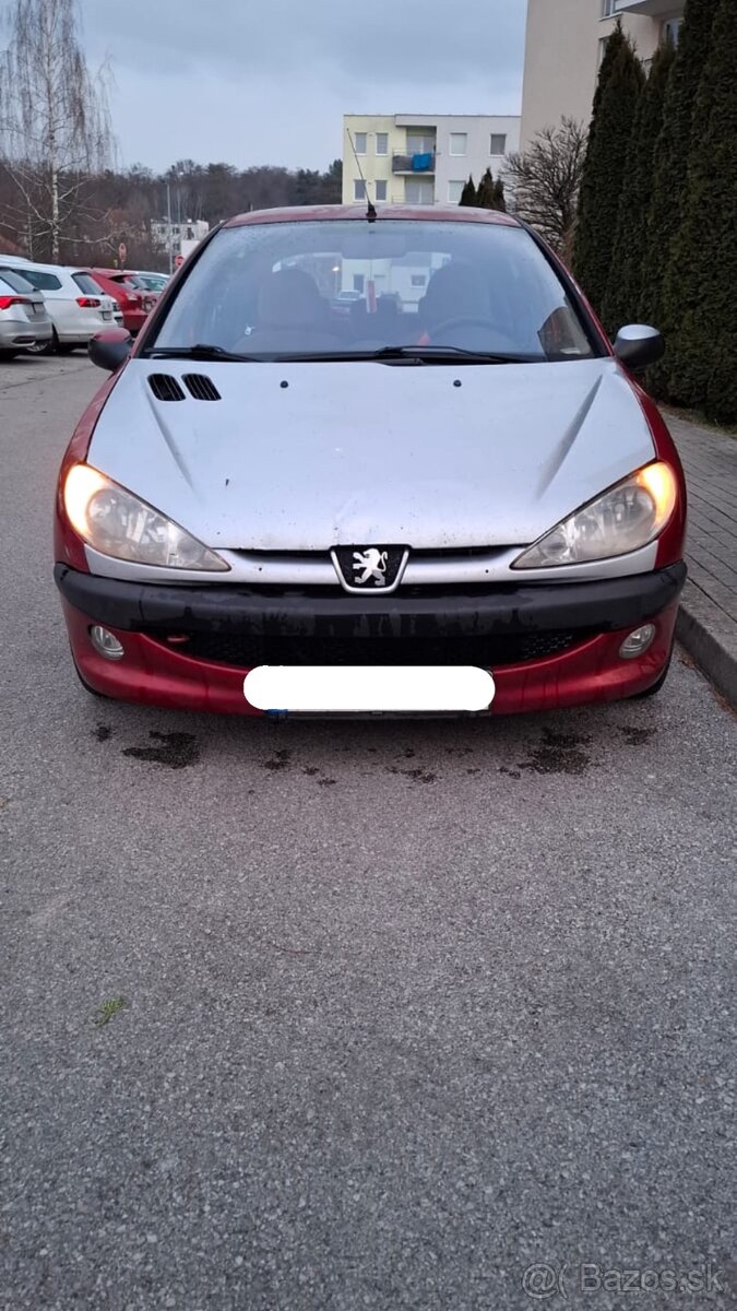 PEUGEOT 206 BENZÍN/LPG 2006