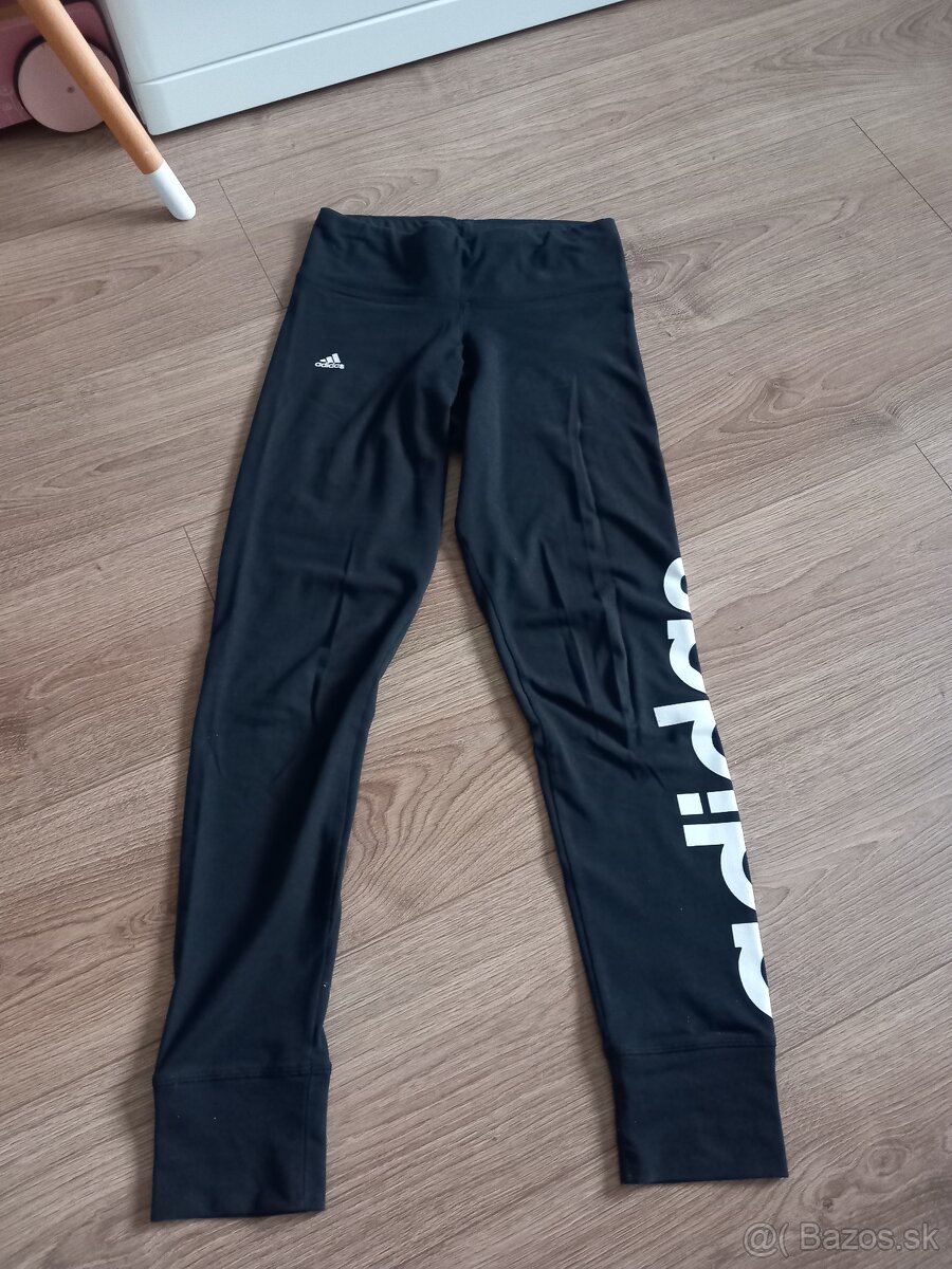 Adidas dámske čierne legíny XS