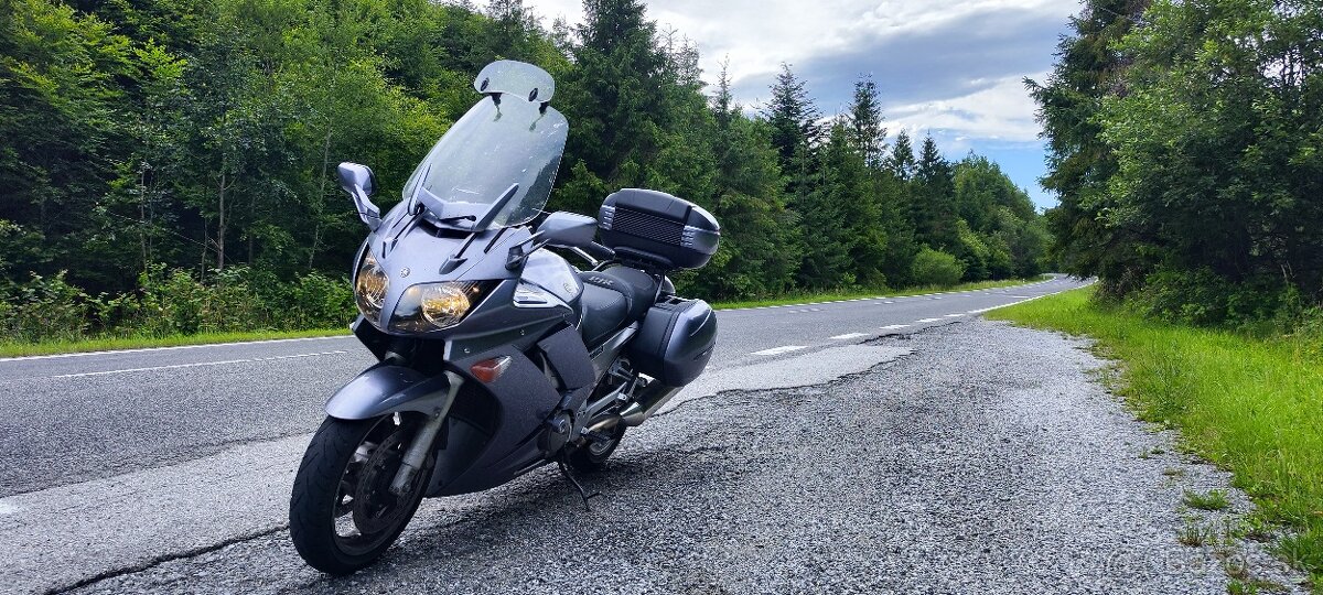 Yamaha FJR 1300