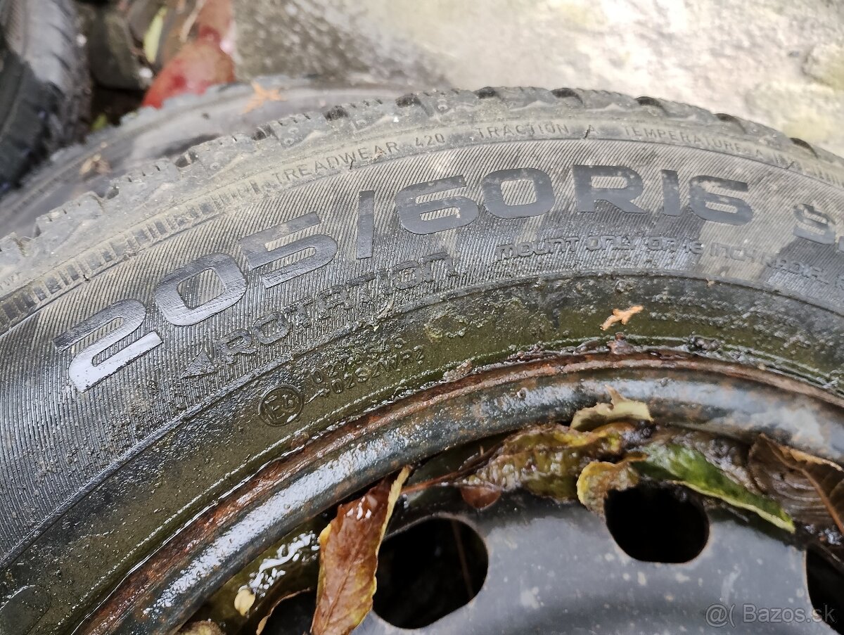 Zimné pneu.205/60R16