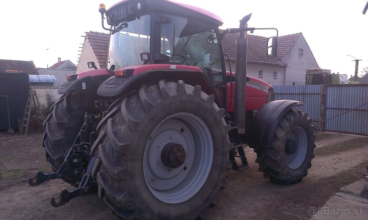 McCormick XTX 215