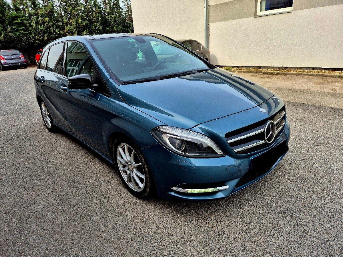 Mercedes-Benz B trieda 220i 4matic A/T,4x4, odpocet DPH