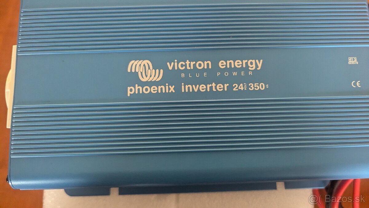 Menic napatia Victron energy Phoenix 24/350,

