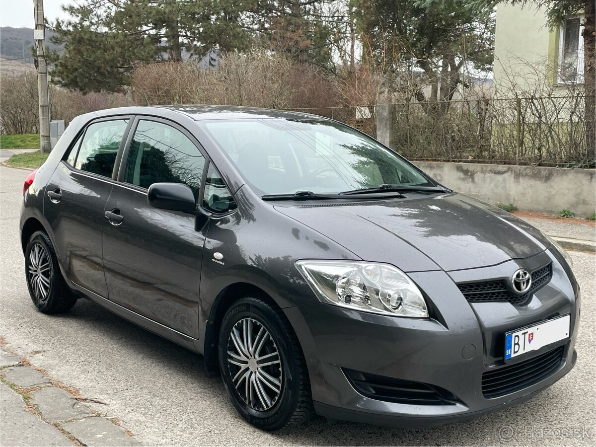 Toyota Auris 1.33 VVTi