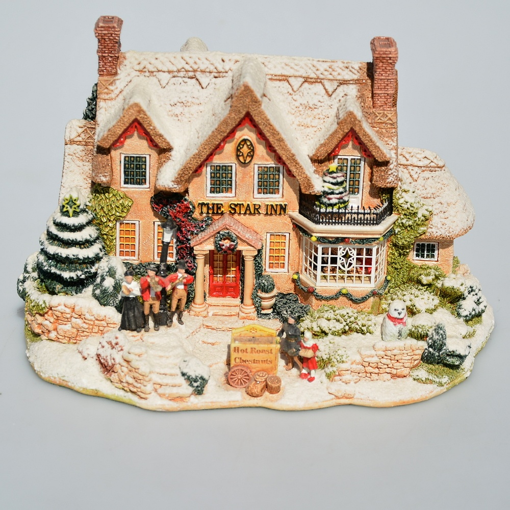 Slávny Vianočný Lilliput Lane -Zberateľský domček, miniatúra