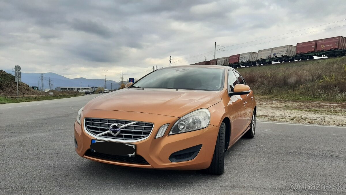 Volvo S60 1.6 D2 Momentum Drive, 84 kW