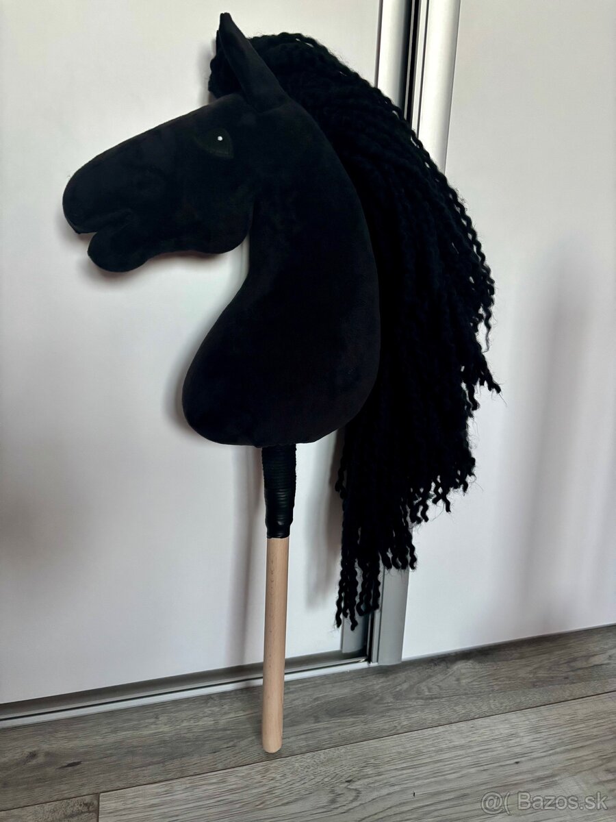 Hobby horse - Frízsky vlys by horse club