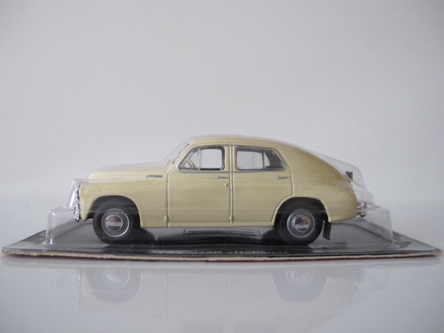 Gaz - M20B Pobieda  1:43