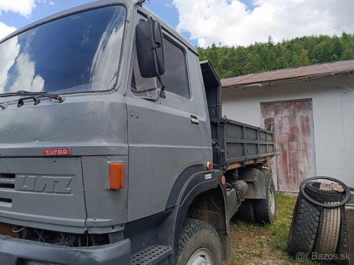 Odvoz DOVOZ materiálu sklapačom LIAZ 4x4