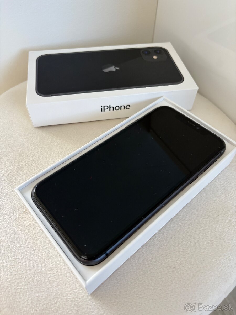 Predám iPhone 11 128 GB Black