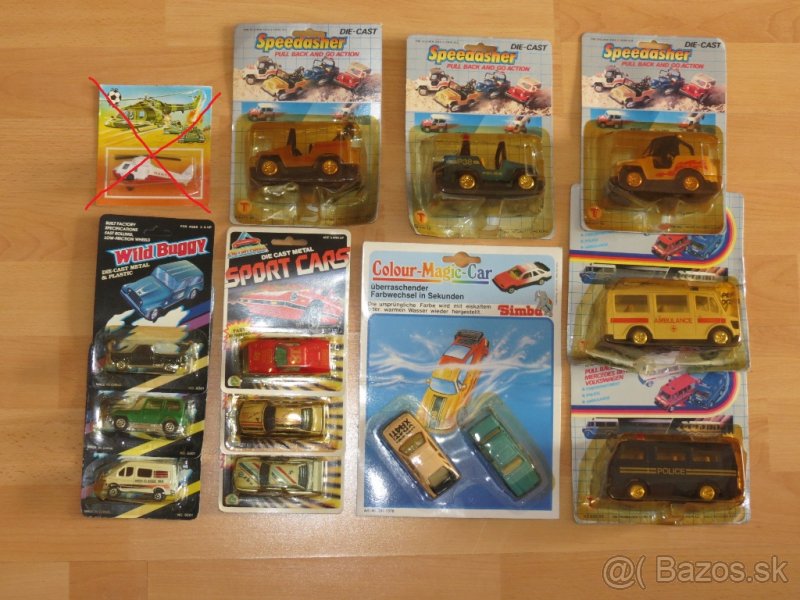 Stará autíčka modely hračky - ne Matchbox, 80. léta.