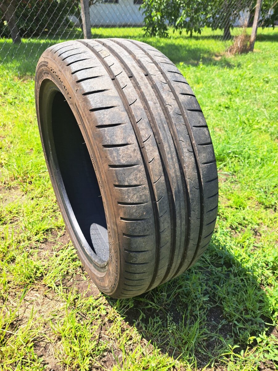 1ks 225/45 R17 Dunlop