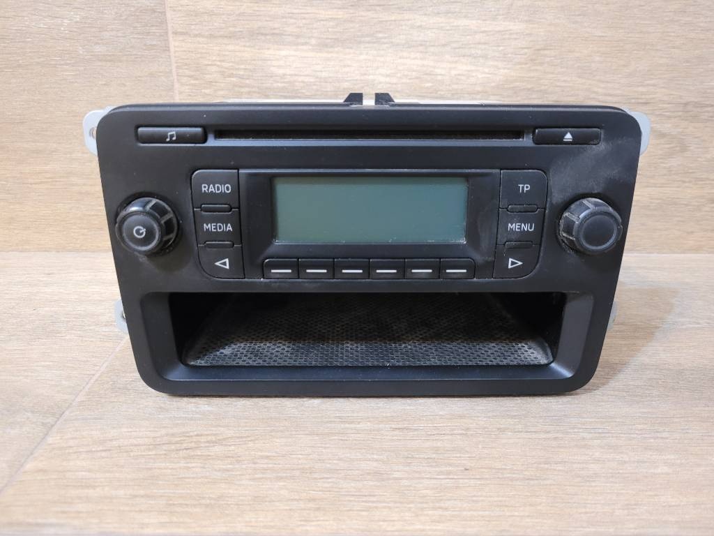 SKODA FABIA II RADIO BLUES