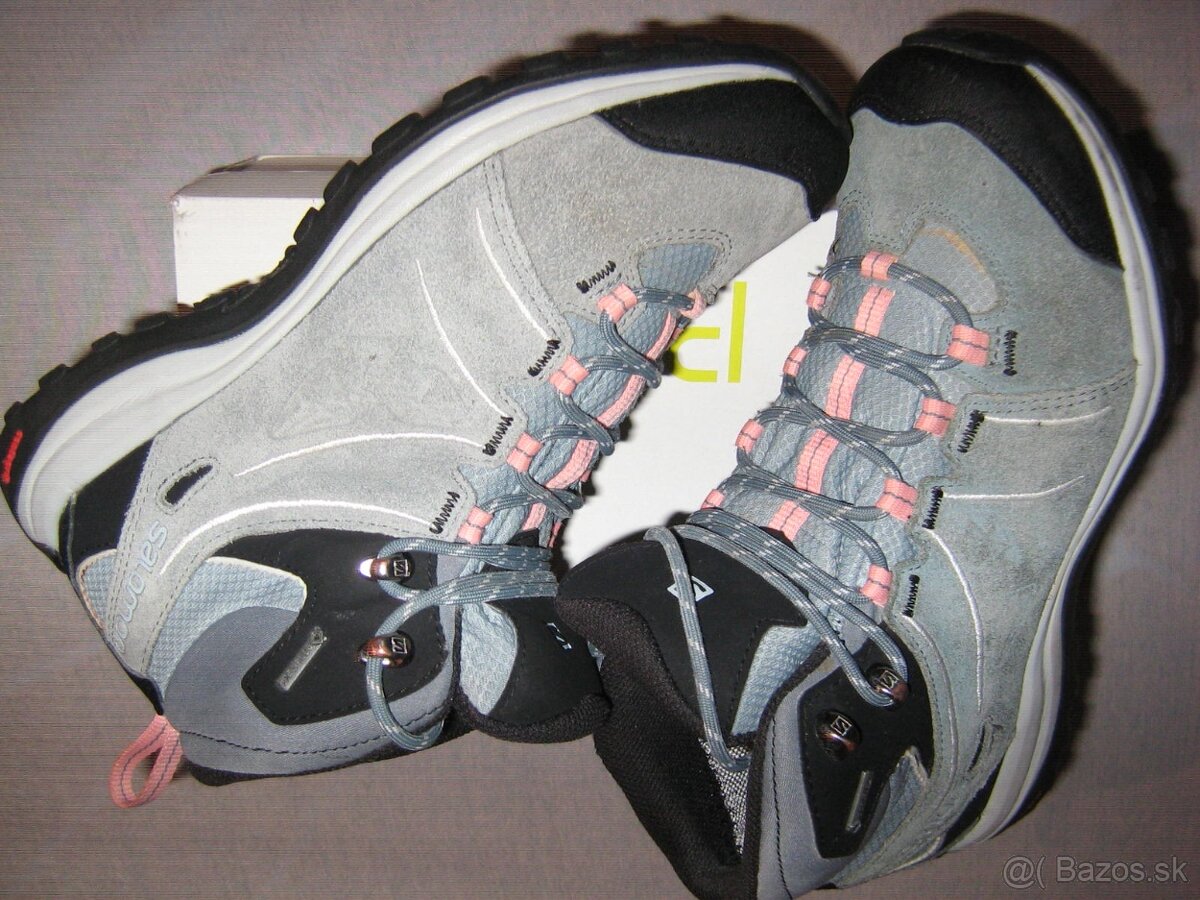 SALOMON-GORETEX VEL. 38