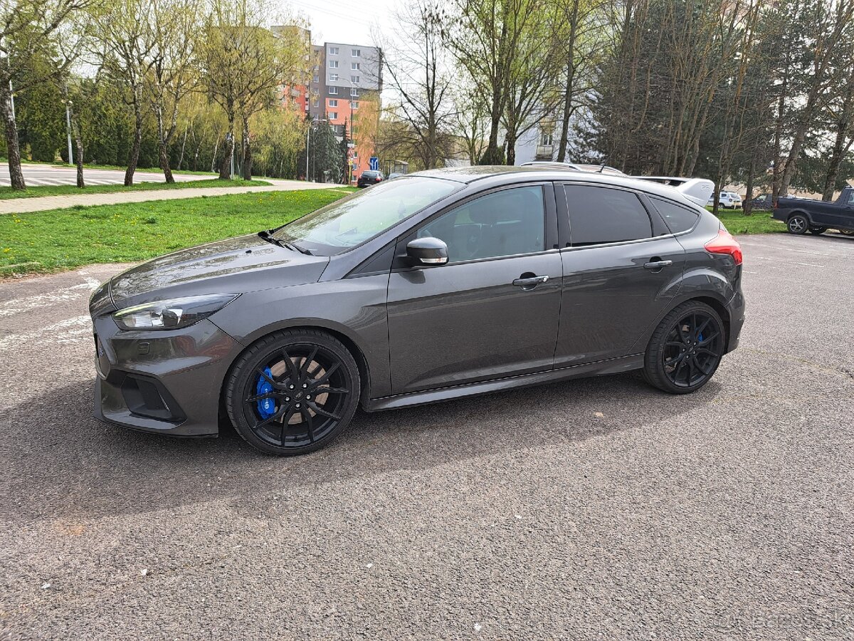 Ford Focus RS