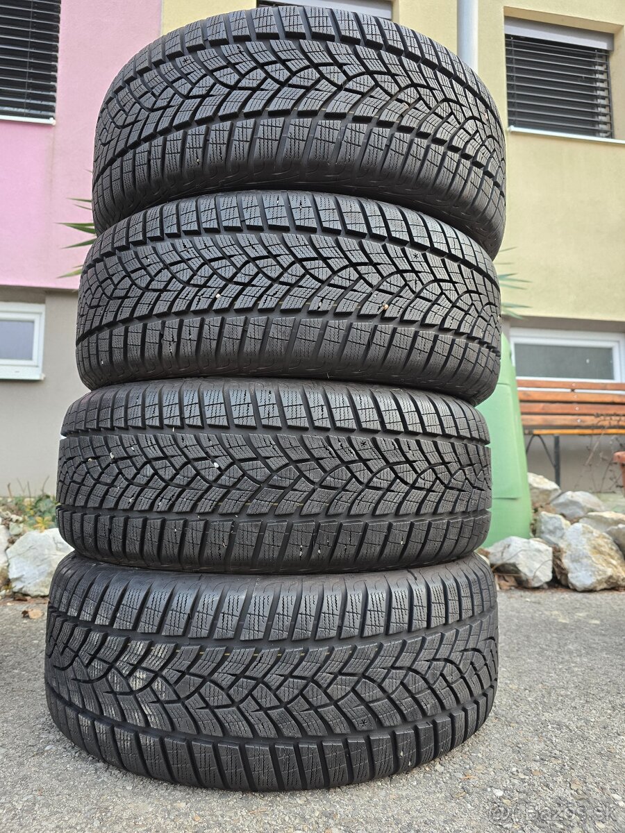 Zimne pneumatiky 225/55 r17 Good Year Ultragrip Performance