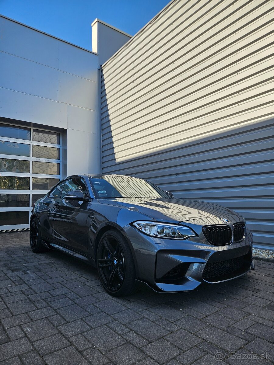 BMW M2 M PERFORMANCE