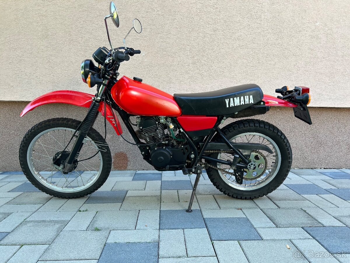 Predám Yamaha XT 250 rok výroby 1983