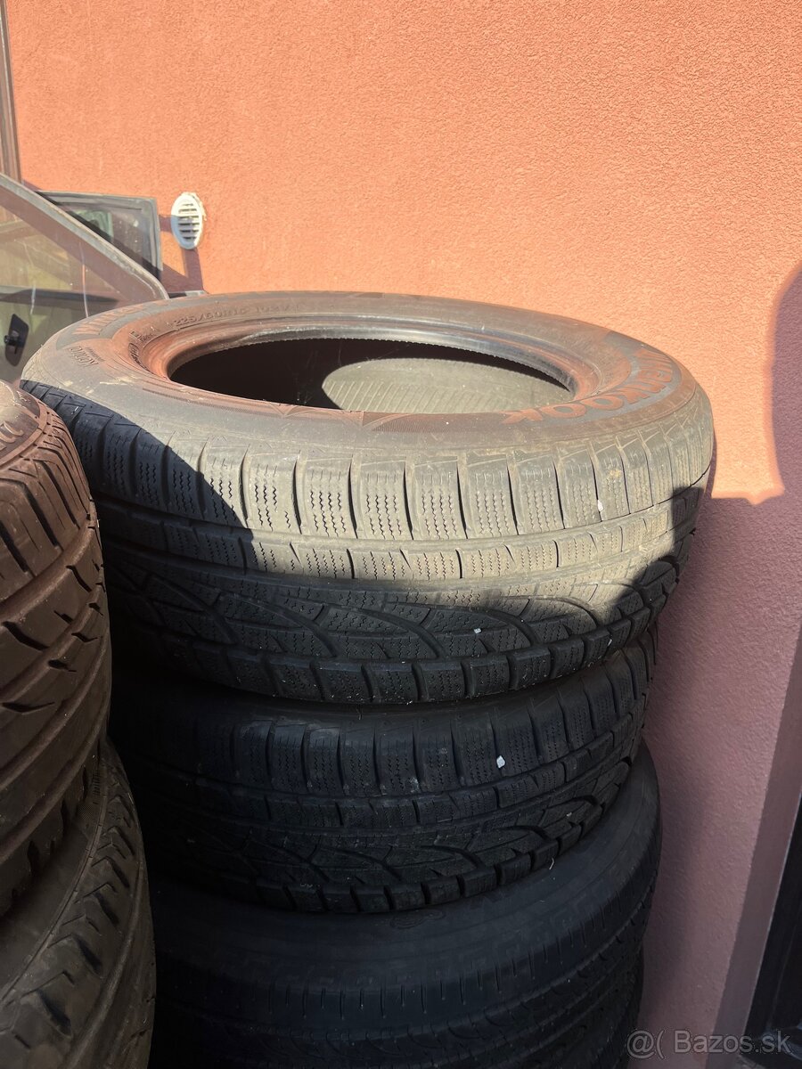 Zimné pneu 225/60 R16 102V M+S Hankook 2ks