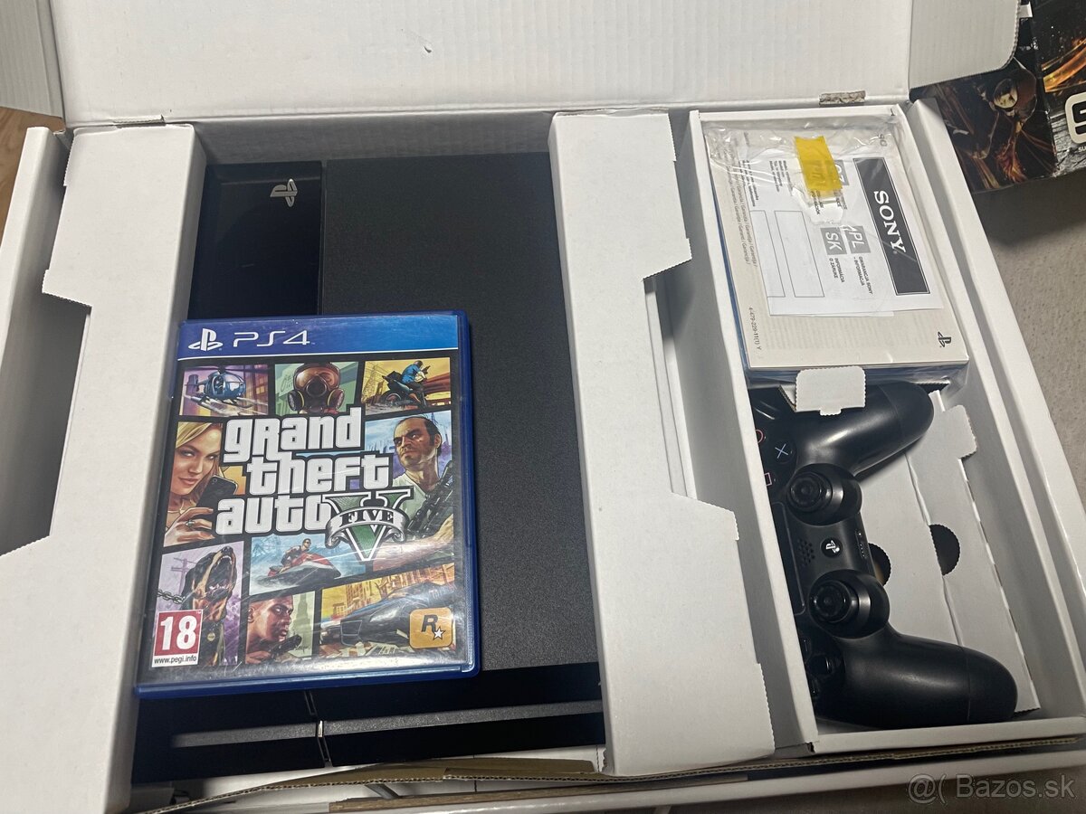 PlayStation 4 500 GB