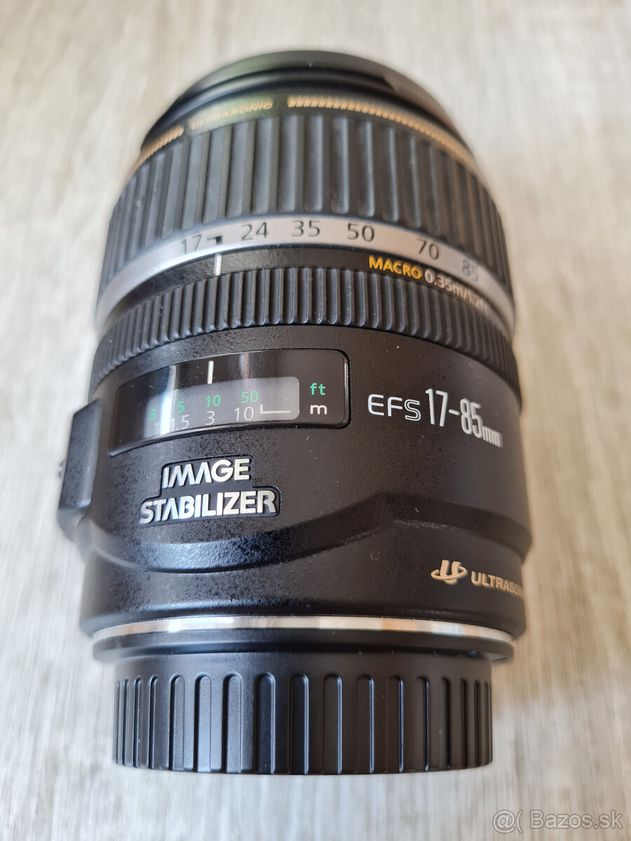 Canon EF-S 17-85mm f/4-5.6 USM IS