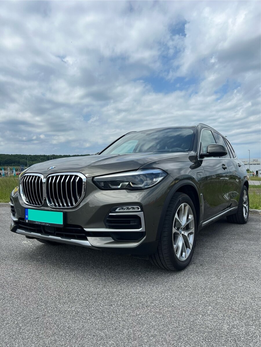 BMW X5 xDrive45e