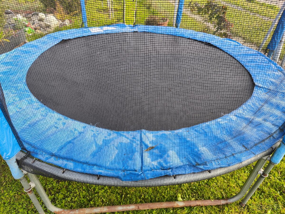 Trampolina