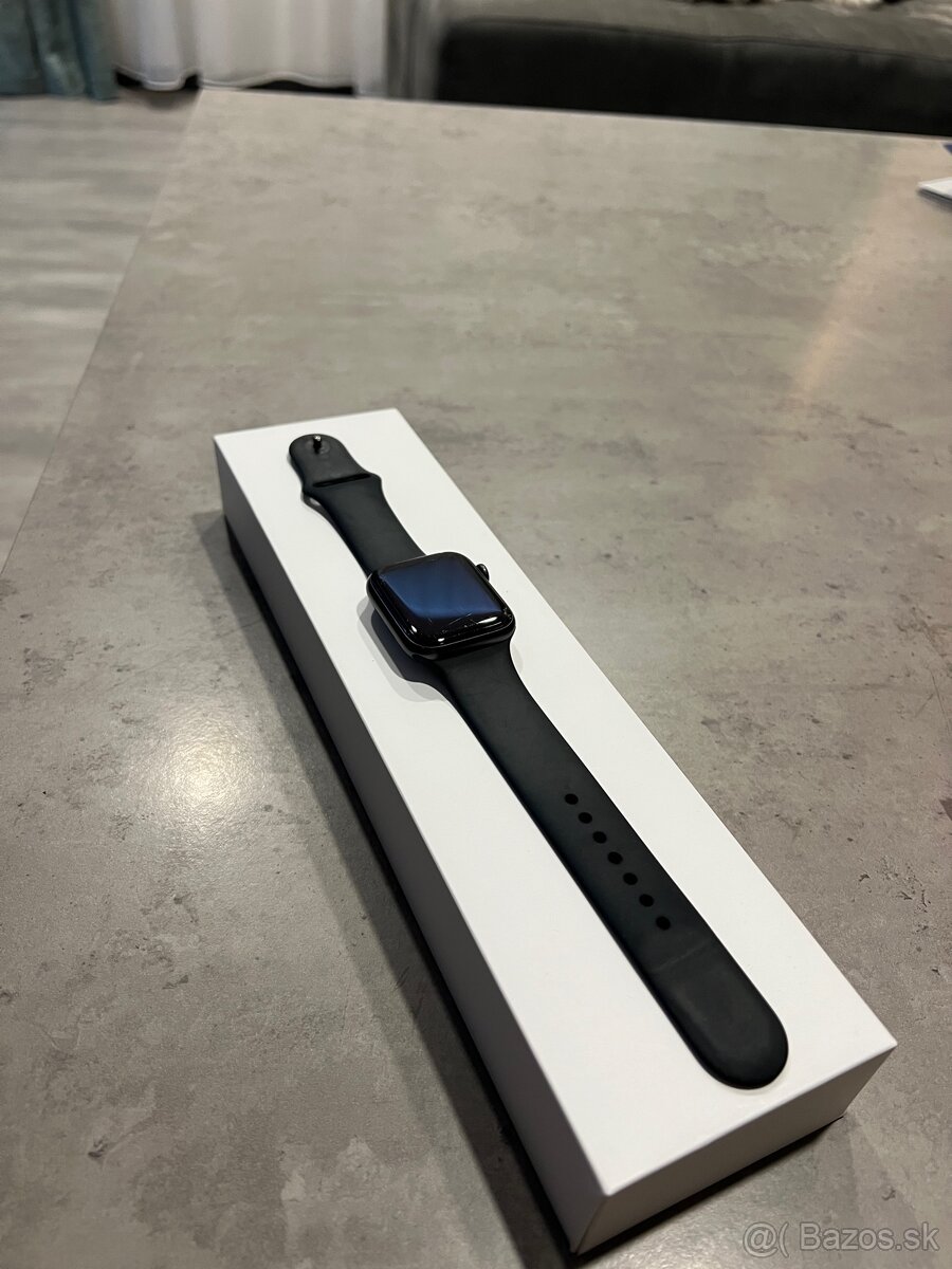 Apple Watch 6 44mm