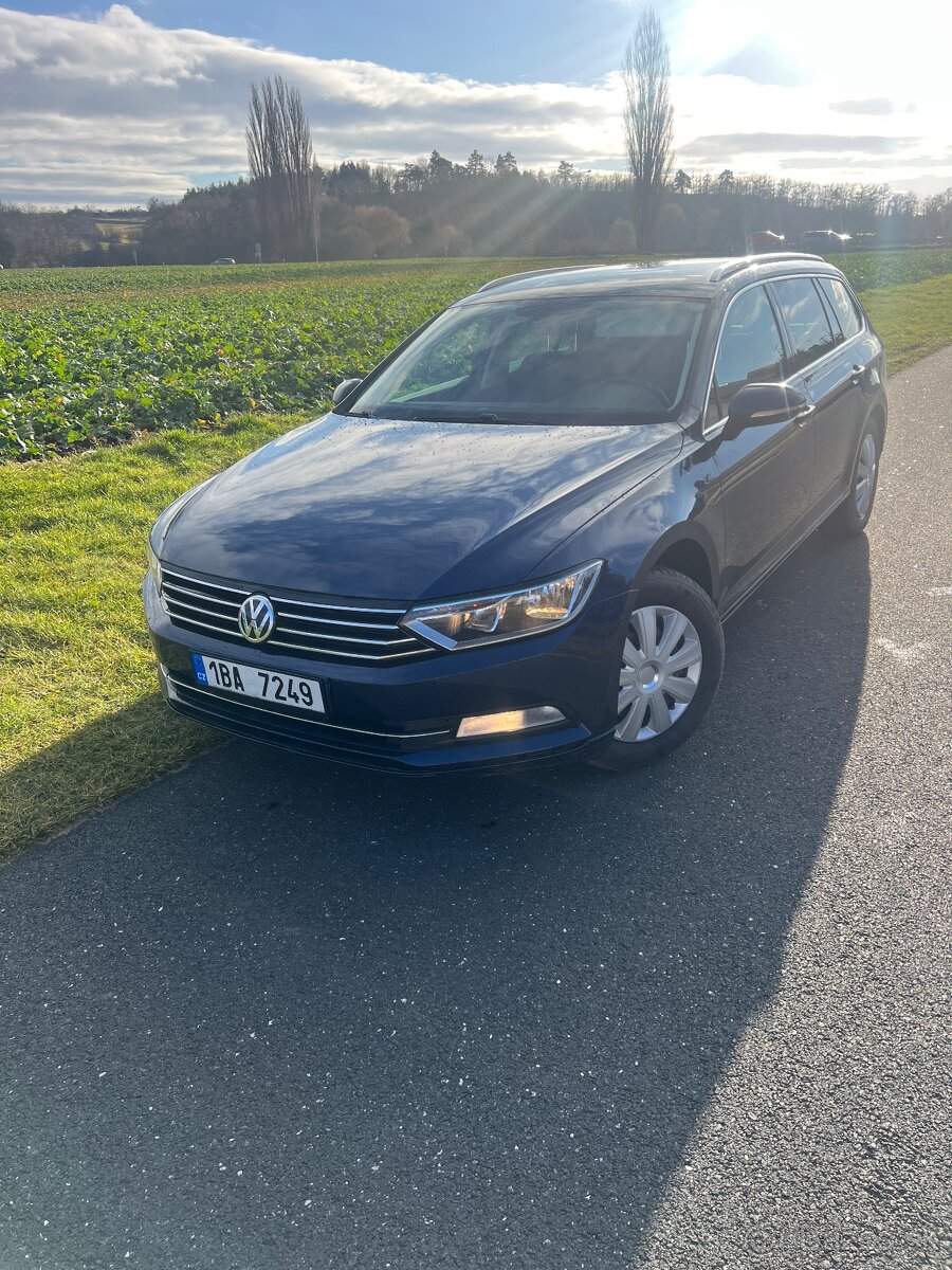 VW Volkswagen Passat b8, 1.6 TDI, 88KW, 2015 V Super stavu.