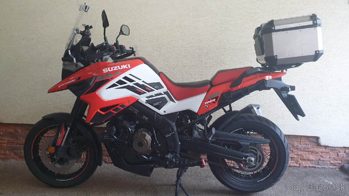 Predám Suzuki - Vstrom 1050 XT