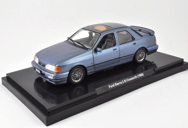 Ford Sierra 2,0I Cosworth 1:24