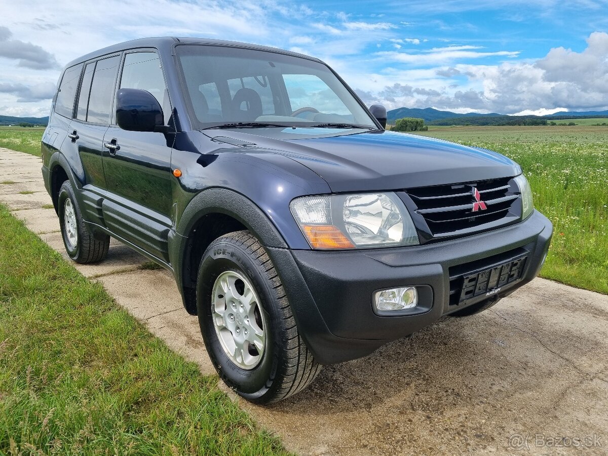 Mitsubishi Pajero 3,2Di-D MANUAL ... 4x4 .. Top stav ...