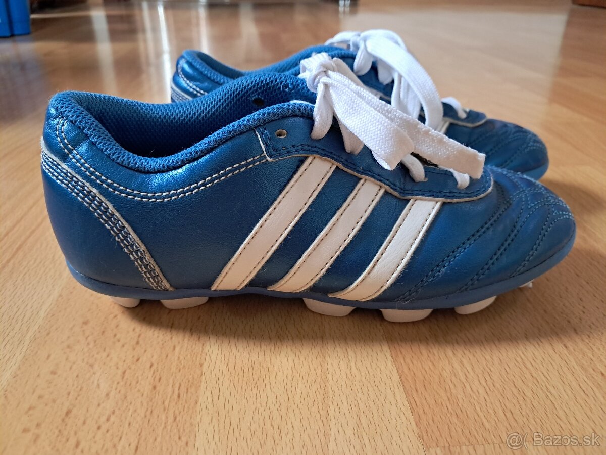 Kopačky Adidas 32