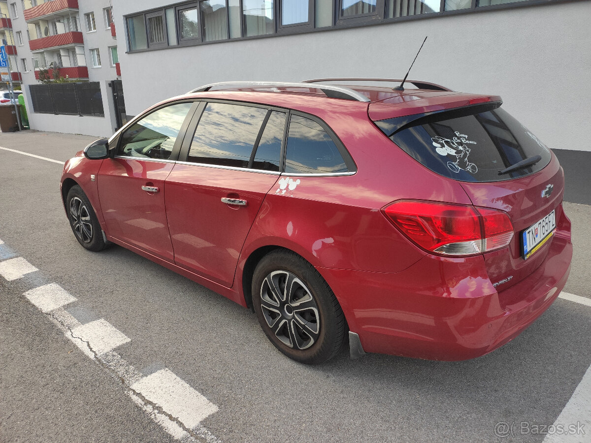 Chevrolet Cruze kombi 1,8 104 kW