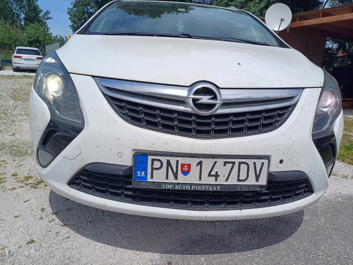 opel zafira tourer 2,0D, 96kw,r.2012,M2013, 6kvalt.manual.7m