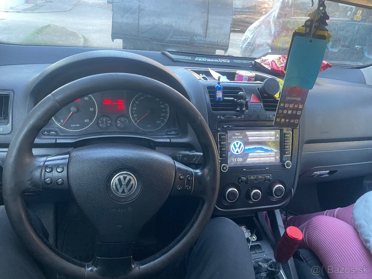 Rozpredam Volkswagen golf 1.9tdi